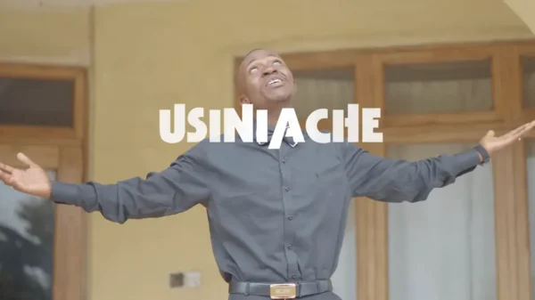 video elia isanzi usiniache.webp